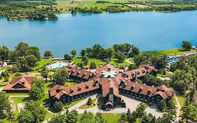 Fairmont Montebello Quebec